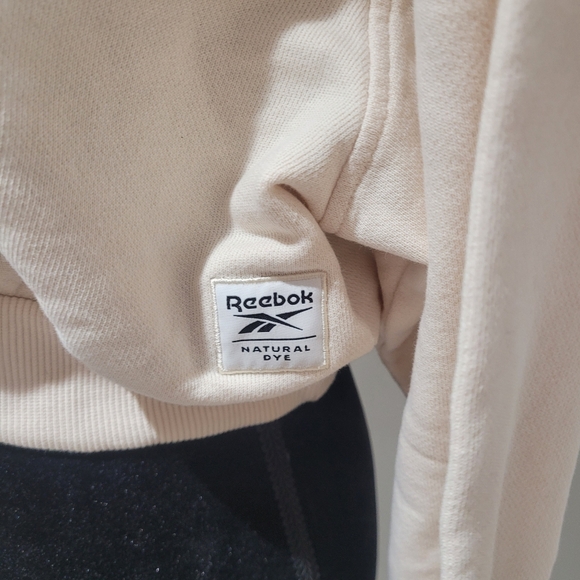Reebok Women's Casual Cropped Hoodie Sweatshirt XS Cream Athleisure Sporty NEW - Picture 5 of 15